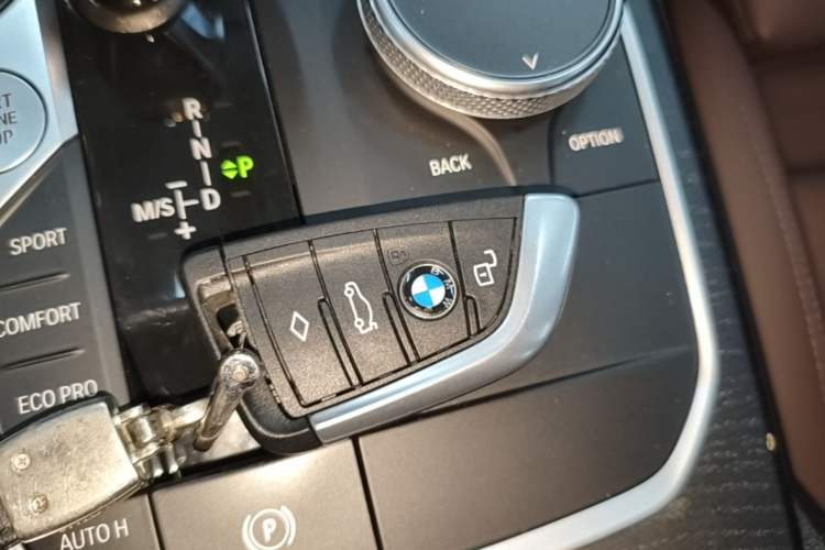 Used BMW 3 Series 2021 Restyled 325i M Sport Package Vehicle Key
