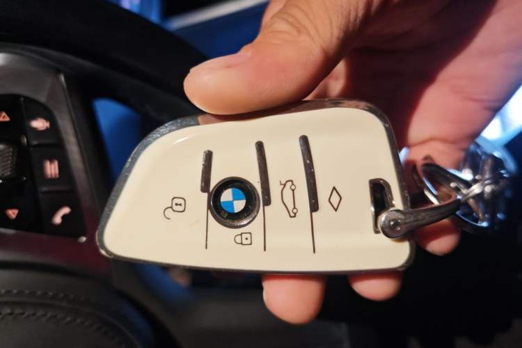 Used BMW 3 Series 2021 Restyled 325Li M Sport Package Vehicle Key
