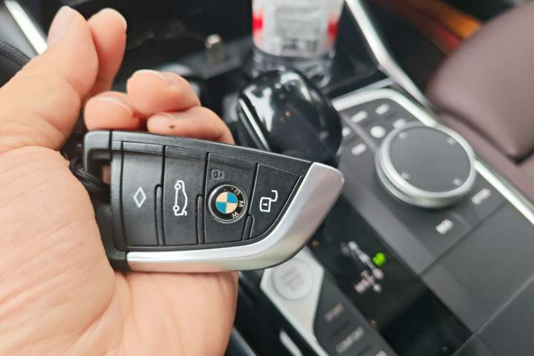 Used BMW 3 Series 2021 Facelifted 320Li M Sport Package Vehicle Key