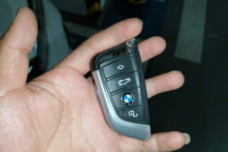 Used BMW 3 Series 2021 325Li M Sport Package Vehicle Key