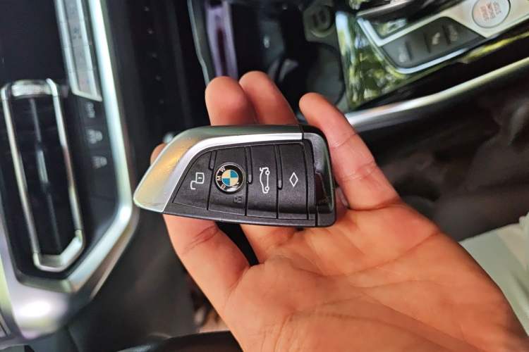 Used BMW 3 Series 2021 320Li M Sport Package Vehicle Key