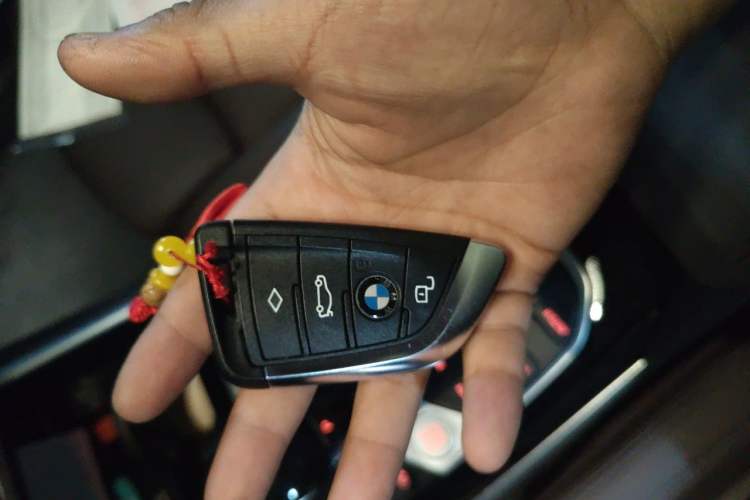 Used BMW 3 Series 2021 Second Facelift 320i Sport Package Vehicle Key
