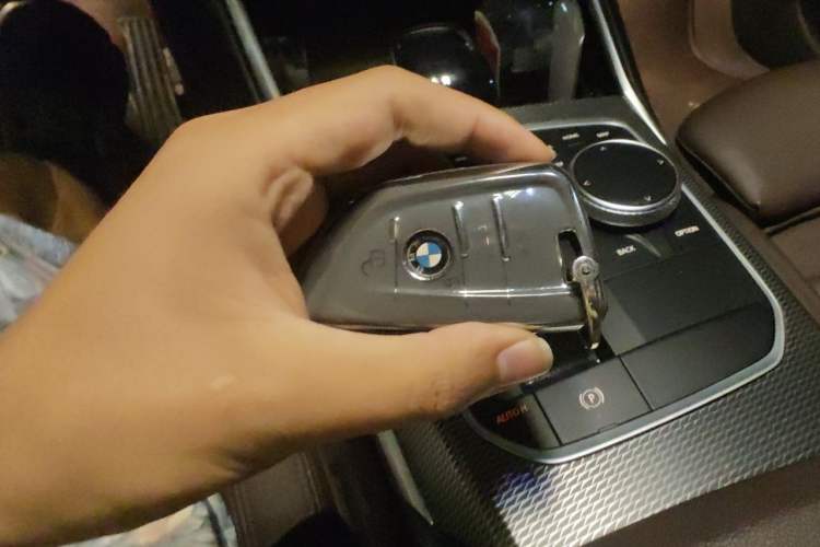 Used BMW 3 Series 2021 Facelifted 325Li M Sport Night Edition Package Vehicle Key