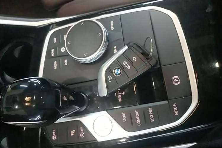 Used BMW 3 Series 2021 320Li M Sport Package Vehicle Key