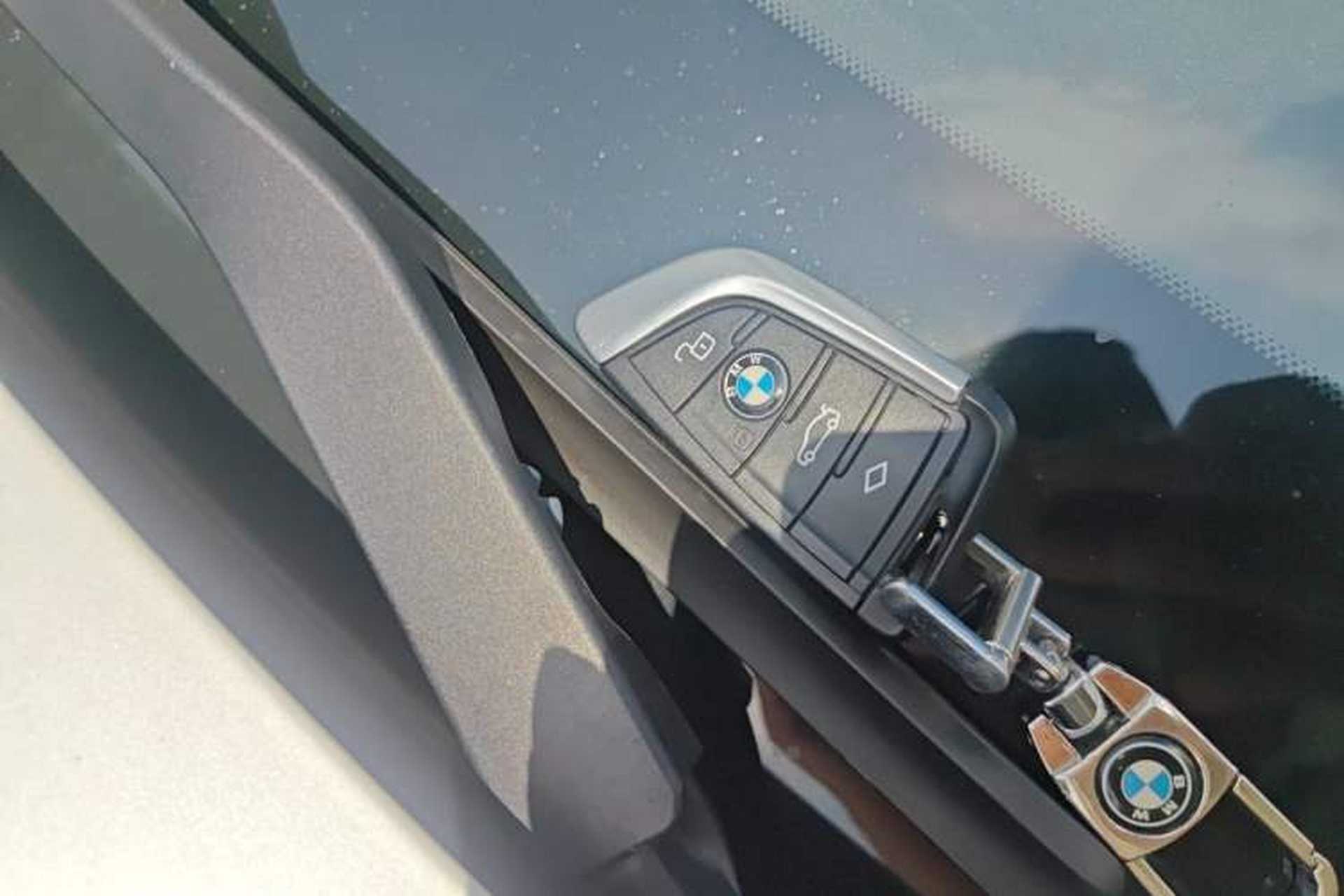 Used BMW 3 Series 2021 320Li M Sport Package Vehicle Key