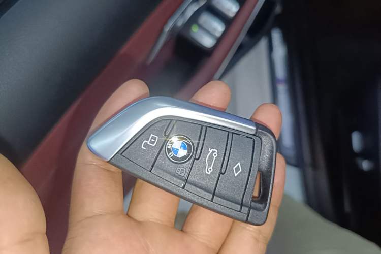 Used BMW 3 Series 2021 330i M Sport Night Edition Vehicle Key