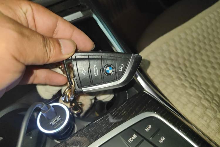 Used BMW 3 Series 2021 Restyled 325Li M Sport Package Vehicle Key