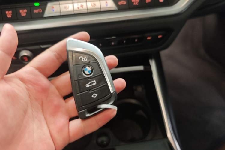 Used BMW 3 Series 2021 Facelifted 320Li M Sport Package Vehicle Key