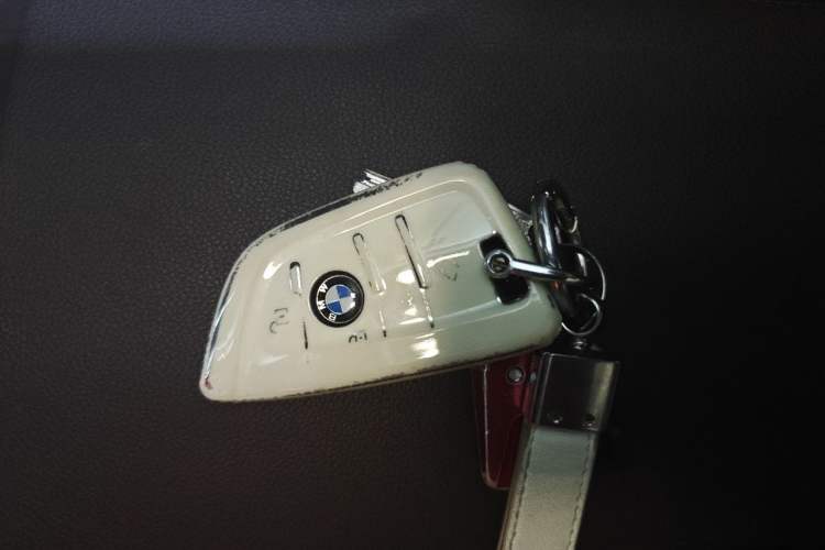 Used BMW 3 Series 2021 325Li M Sport Shadowline Package Vehicle Key