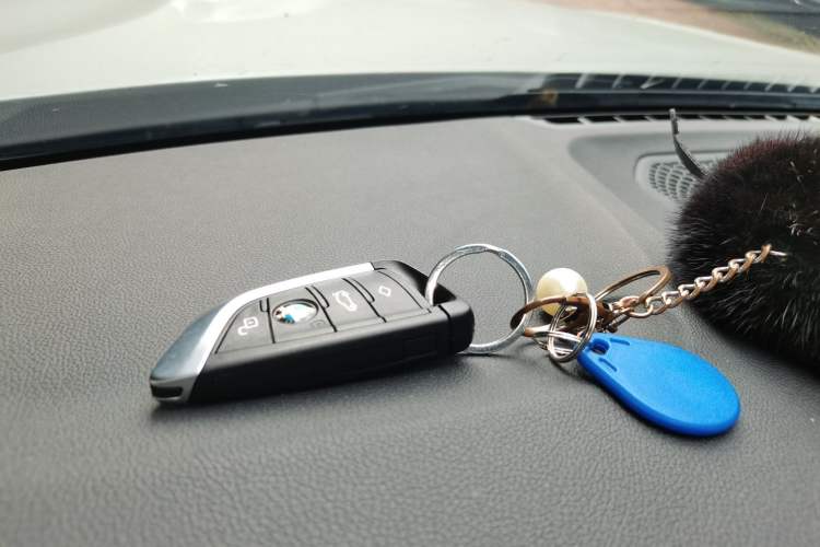 Used BMW 3 Series 2021 Restyled 320i Sport Package Vehicle Key