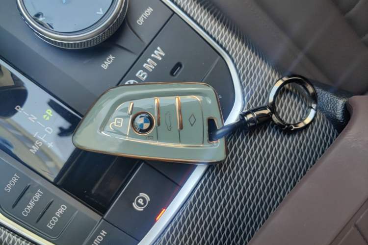 Used BMW 3 Series 2021 Restyled 325Li M Sport Package Vehicle Key
