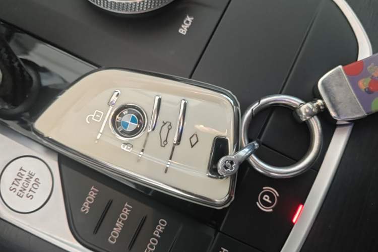Used BMW 3 Series 2021 Second Facelift 325i M Sport Package Vehicle Key