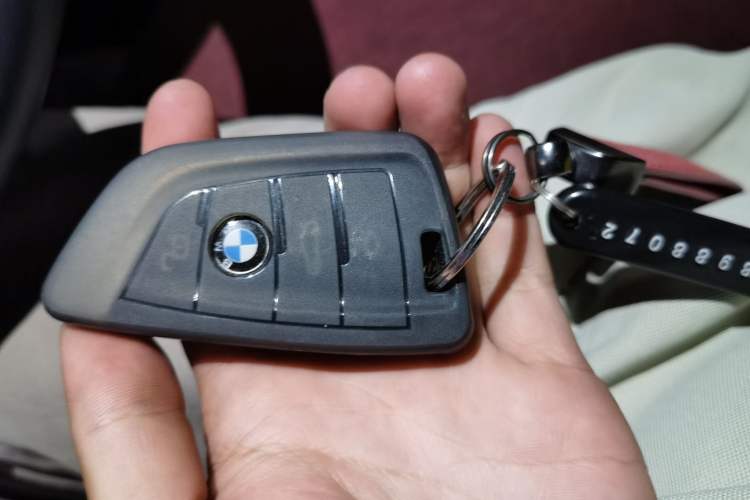 Used BMW 3 Series 2021 Restyled 320i Sport Package Vehicle Key