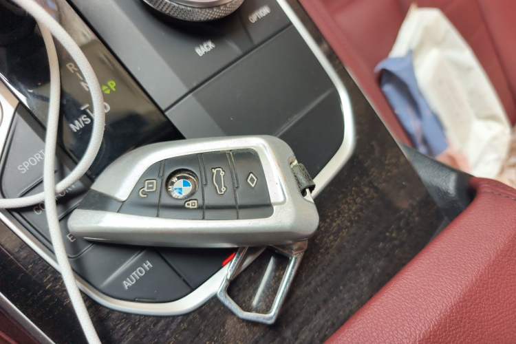 Used BMW 3 Series 2021 320Li M Sport Package Vehicle Key