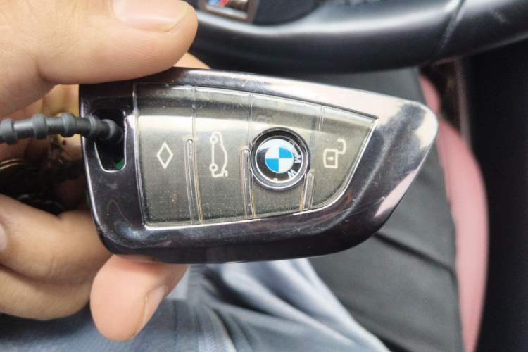 Used BMW 3 Series 2021 Second Facelift 325Li M Sport Package Vehicle Key