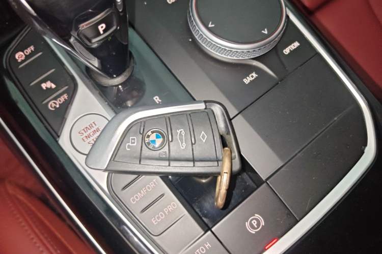 Used BMW 3 Series 2021 Facelifted 320Li M Sport Package Vehicle Key