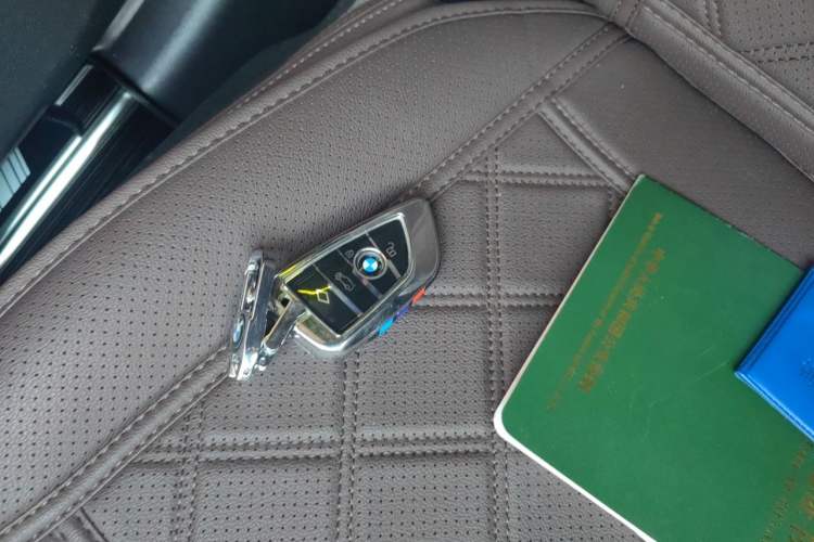 Used BMW 3 Series 2021 Facelifted 325Li M Sport Night Edition Package Vehicle Key