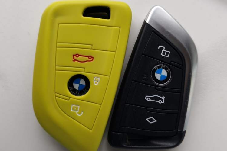 Used BMW 3 Series 2021 Facelifted 325Li M Sport Night Edition Package Vehicle Key