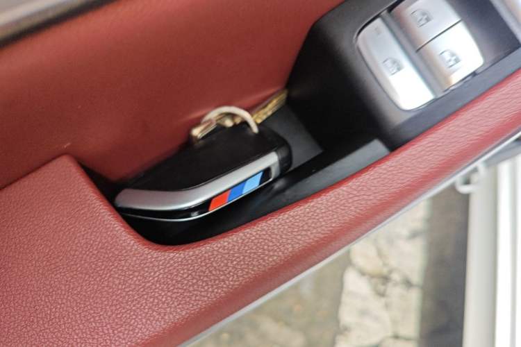 Used BMW 3 Series 2021 Facelifted 320Li M Sport Package Vehicle Key