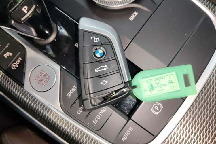 Used BMW 3 Series 2021 Restyled 325i M Sport Night Edition Package Vehicle Key