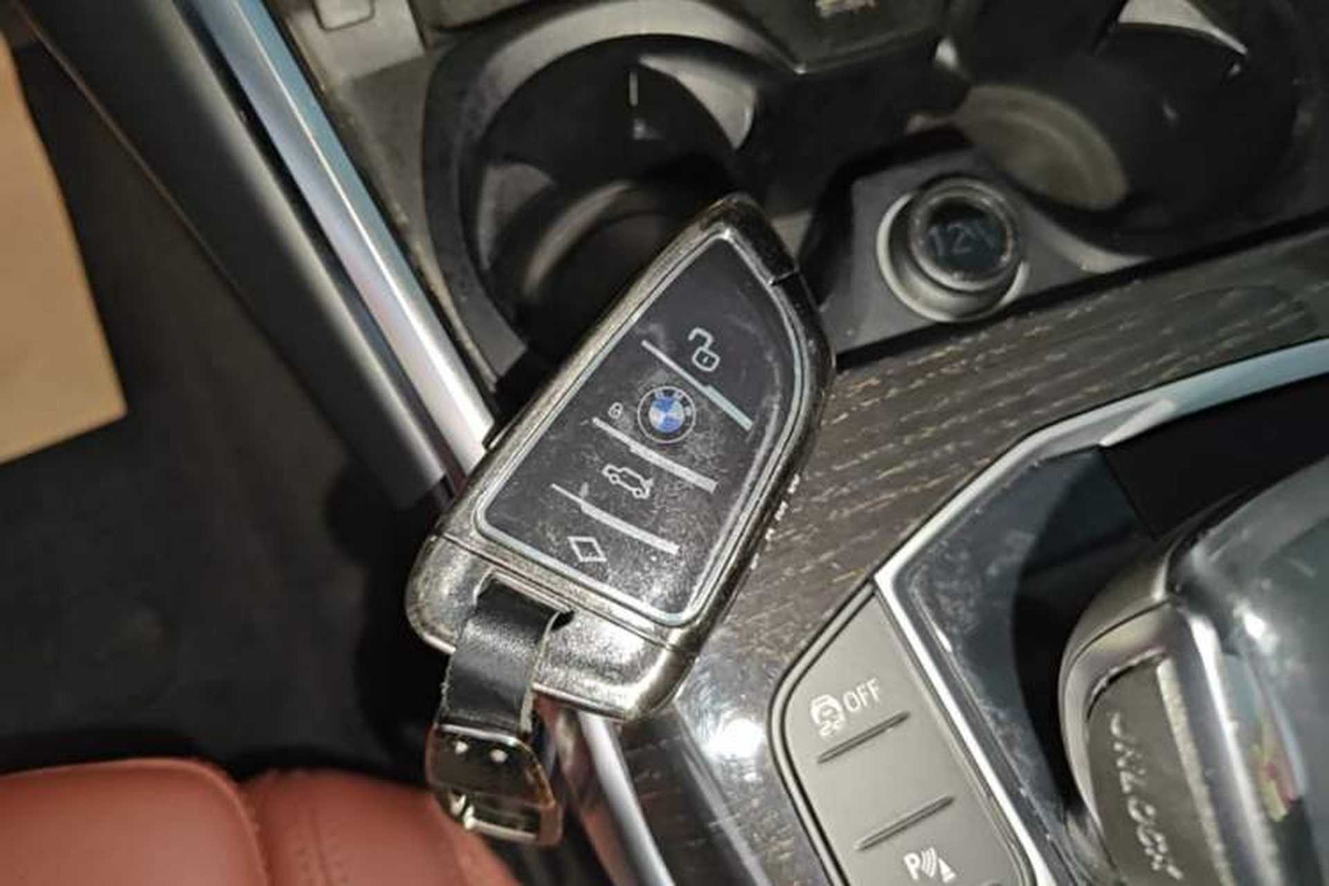 Used BMW 3 Series 2021 Second Facelift 325Li M Sport Package Vehicle Key