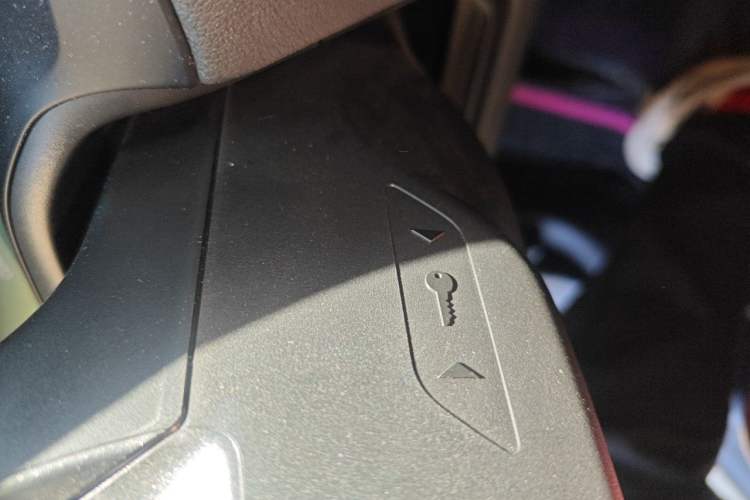 Used BMW 3 Series 2021 325Li M Sport Package Vehicle Key