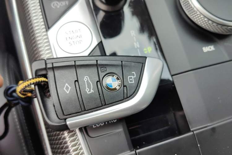 Used BMW 3 Series 2021 325Li M Sport Shadowline Package Vehicle Key