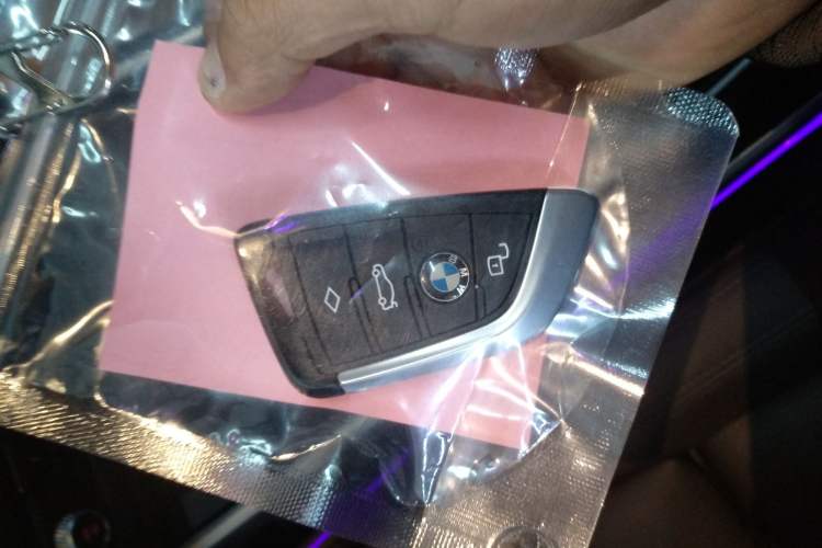 Used BMW 3 Series 2021 Restyled 325Li M Sport Package Vehicle Key