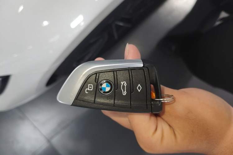 Used BMW 3 Series 2021 Second Facelift 325Li M Sport Package Vehicle Key