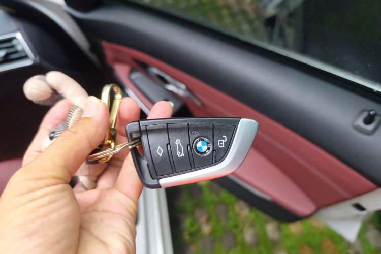 Used BMW 3 Series 2021 Restyled 325Li M Sport Package Vehicle Key
