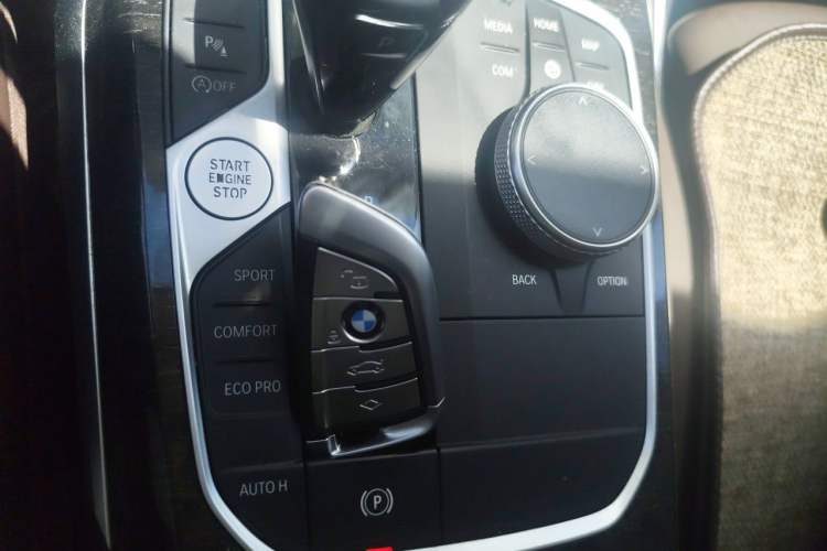 Used BMW 3 Series 2021 Second Facelift 325Li M Sport Package Vehicle Key