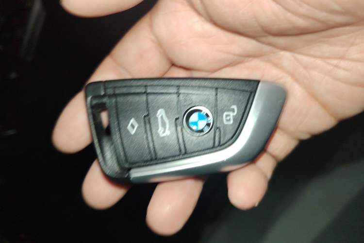 Used BMW 3 Series 2021 Restyled 325i M Sport Night Edition Package Vehicle Key
