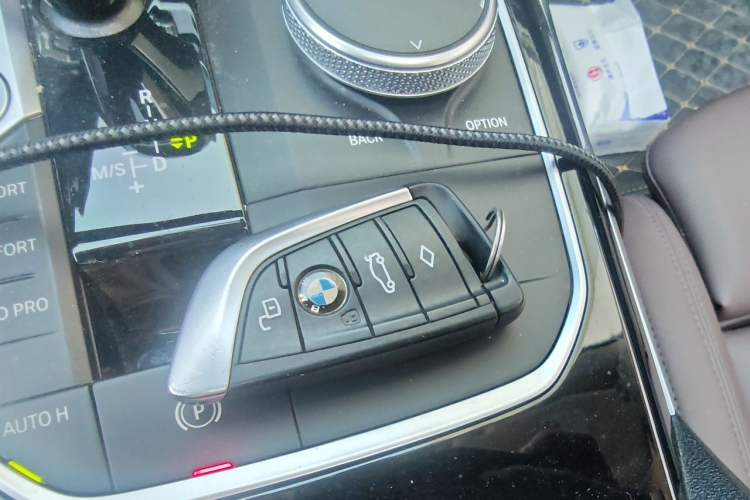 Used BMW 3 Series 2021 Second Facelift 320Li M Sport Package Vehicle Key