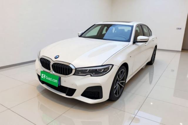 Ojetý BMW 3 Series 2021 Facelifted 320Li M Sport Package