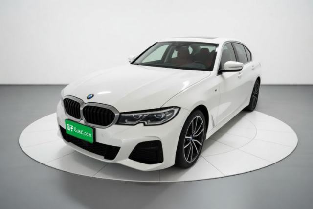 Ojetý BMW 3 Series 2021 Restyled 325Li M Sport Package