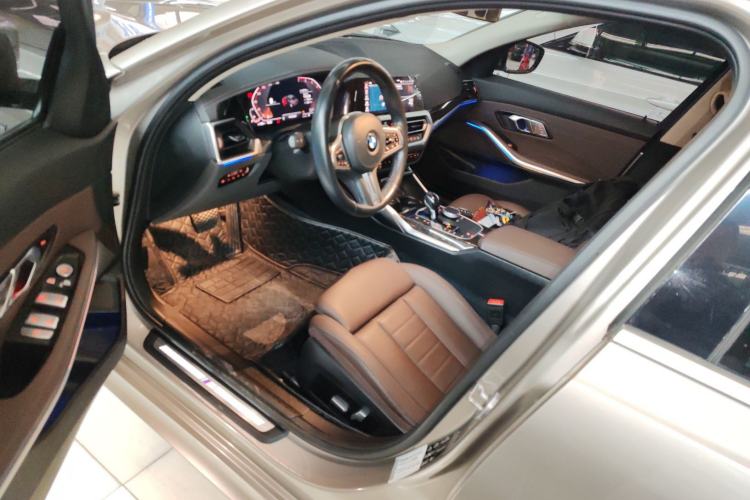 Used BMW 3 Series 2021 Restyled 325Li xDrive M Sport Package Driver Seat