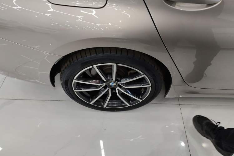 Used BMW 3 Series 2021 320Li M Sport Package Exterior 5