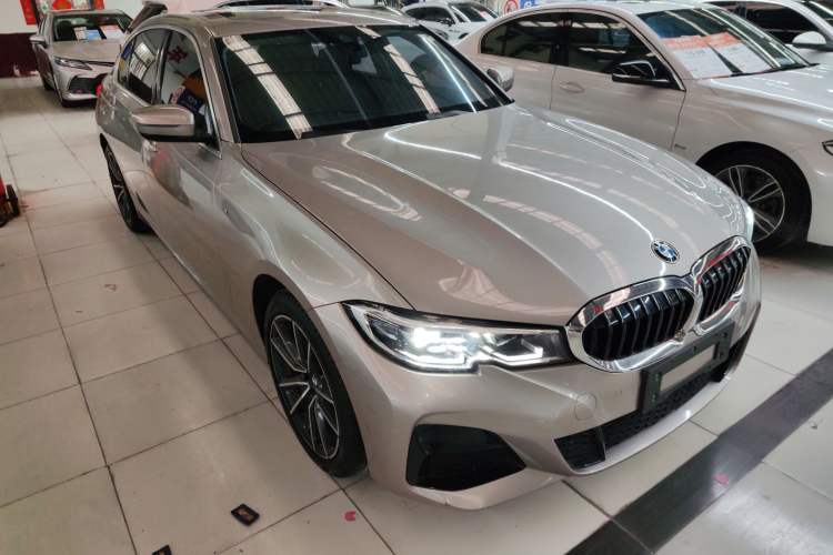 Used BMW 3 Series 2021 Restyled 325Li xDrive M Sport Package Front Right 45 Deg