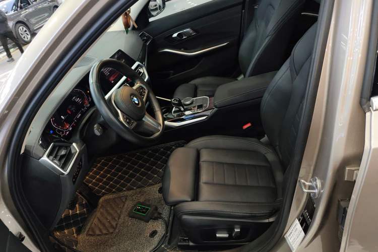 Used BMW 3 Series 2021 320Li M Sport Package Left Front Seat