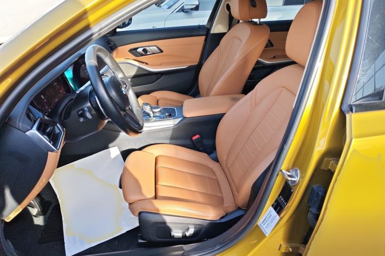 Used BMW 3 Series 2021 325i M Sport Night Edition package Left Front Seat