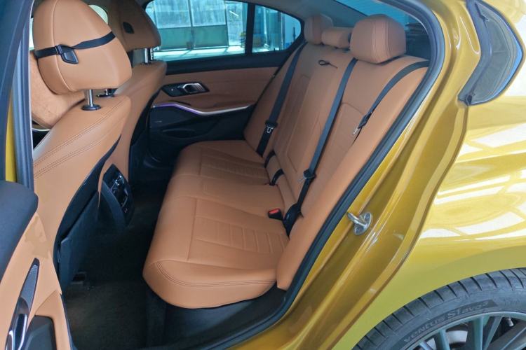 Used BMW 3 Series 2021 330i M Sport Night Edition Left Rear Seat