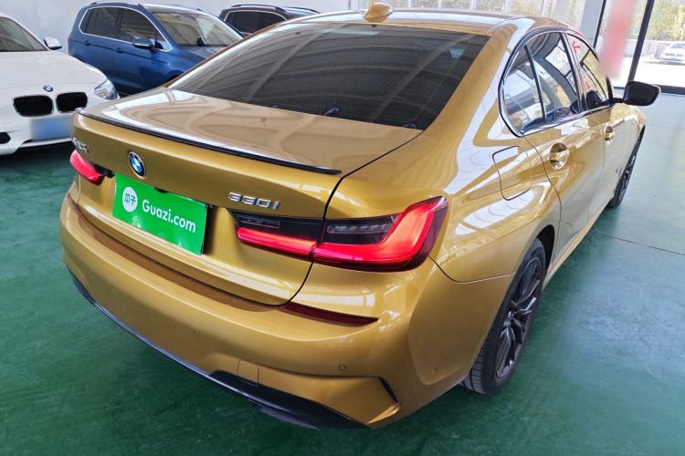 Used BMW 3 Series 2021 330i M Sport Night Edition Rear Right 45 Deg
