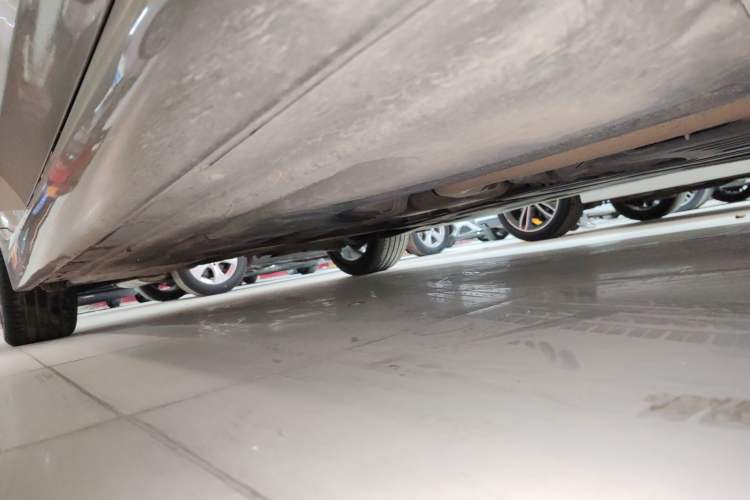 Used BMW 3 Series 2021 Restyled 325Li xDrive M Sport Package Right Side Sill