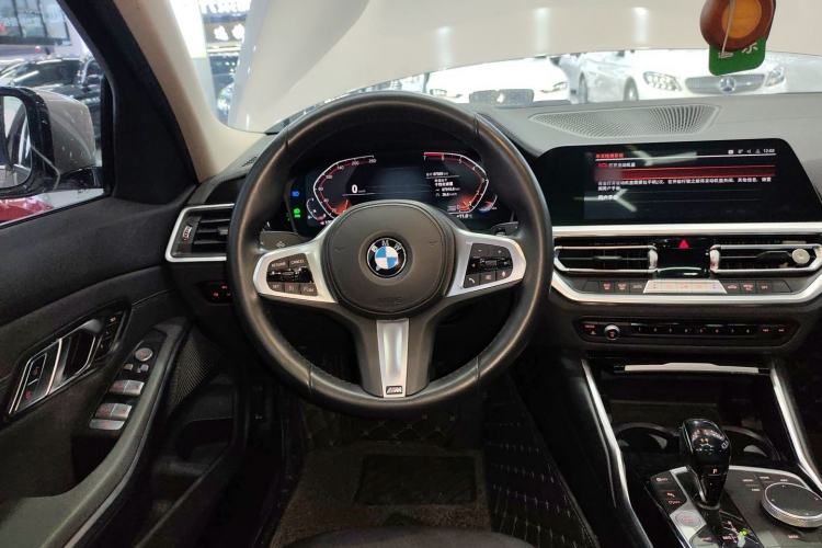 Used BMW 3 Series 2021 320Li M Sport Package Steering Wheel