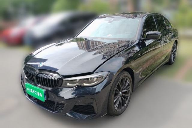 BMW 3 Series 2022 BMW 325i, five seats, 2.0L, automatic transmission usata