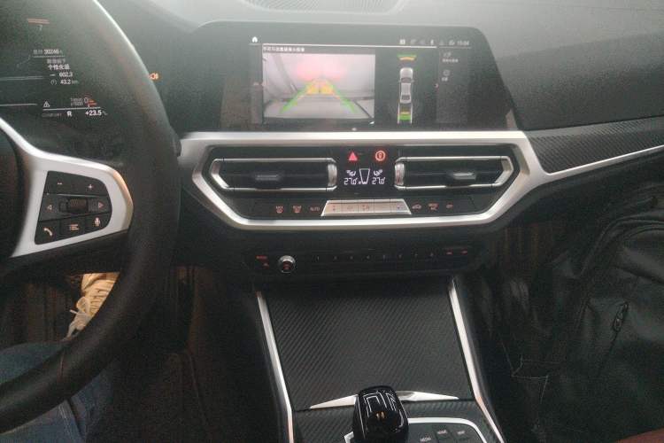Used BMW 3 Series 2022 325Li M Sport Package Audio And AC Panel