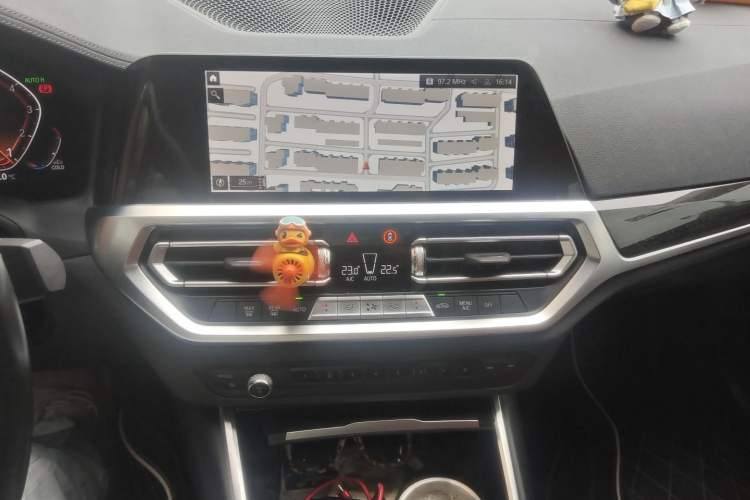Used BMW 3 Series 2022 325Li M Sport Package Audio And AC Panel