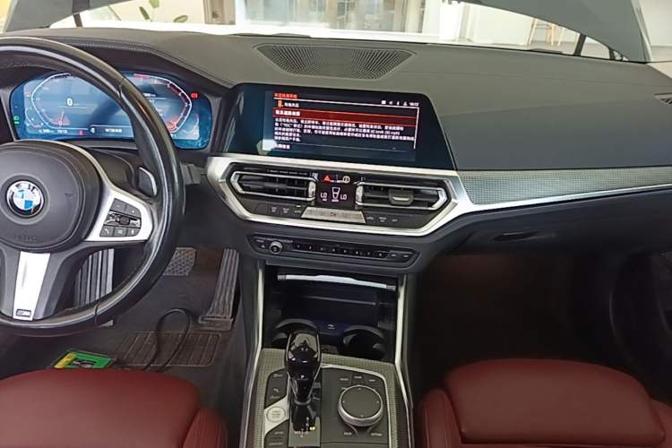 Used BMW 3 Series 2022 330i M Sport Night Edition Audio And AC Panel