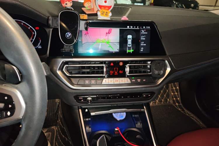 Used BMW 3 Series 2022 325Li M Sport Night Edition Package Audio And AC Panel