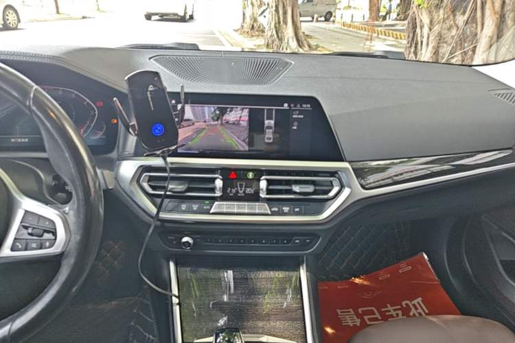Used BMW 3 Series 2022 325Li M Sport Package Audio And AC Panel